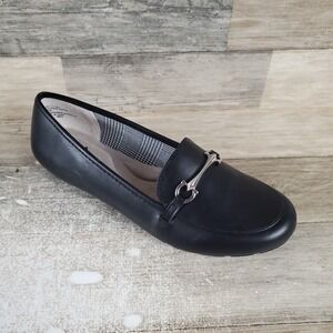 Cliffs by White Mountain Glowing Womens Loafer Flat Sz 8 M Black Leather Slip-On